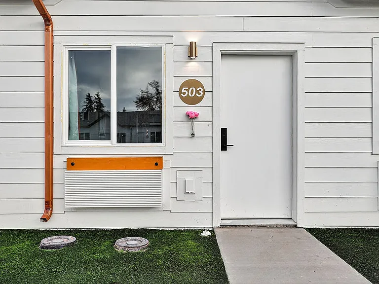 Rosewood Patio — Photo 32