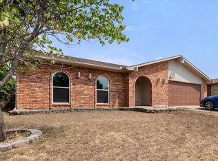 7501 Weatherwood Ct, Fort Worth, TX 76133