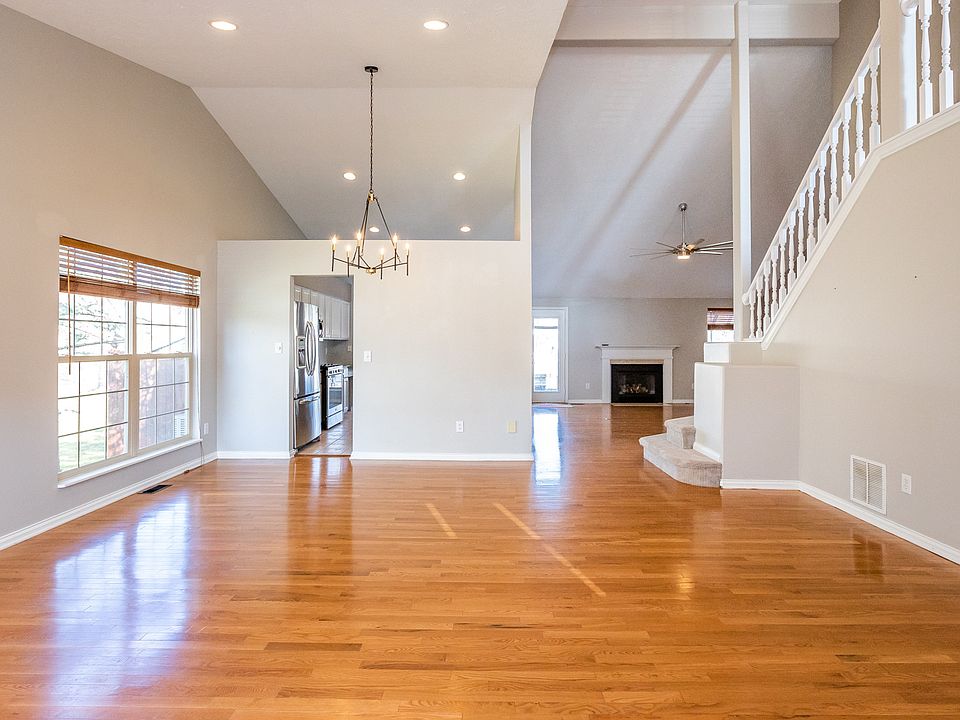 10836 Pine Bluff Dr, Fishers, IN 46037 Zillow