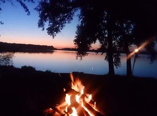 17434 Lakeside Rd, New Ulm, MN 56073