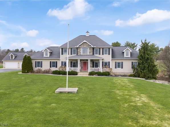 3457 17th St SW, Massillon, OH 44647