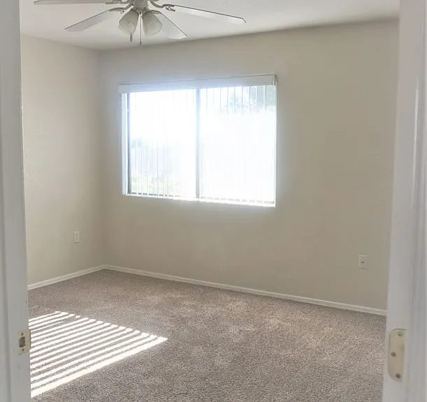 4410 Buena Loma Way #D — Photo 43