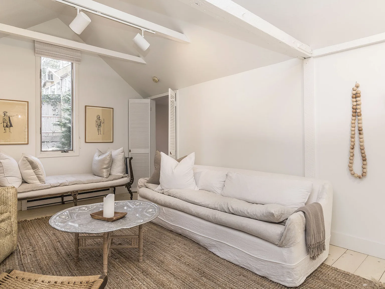 Cabana Sur Mer 3BR Designer Beach House — Photo 3
