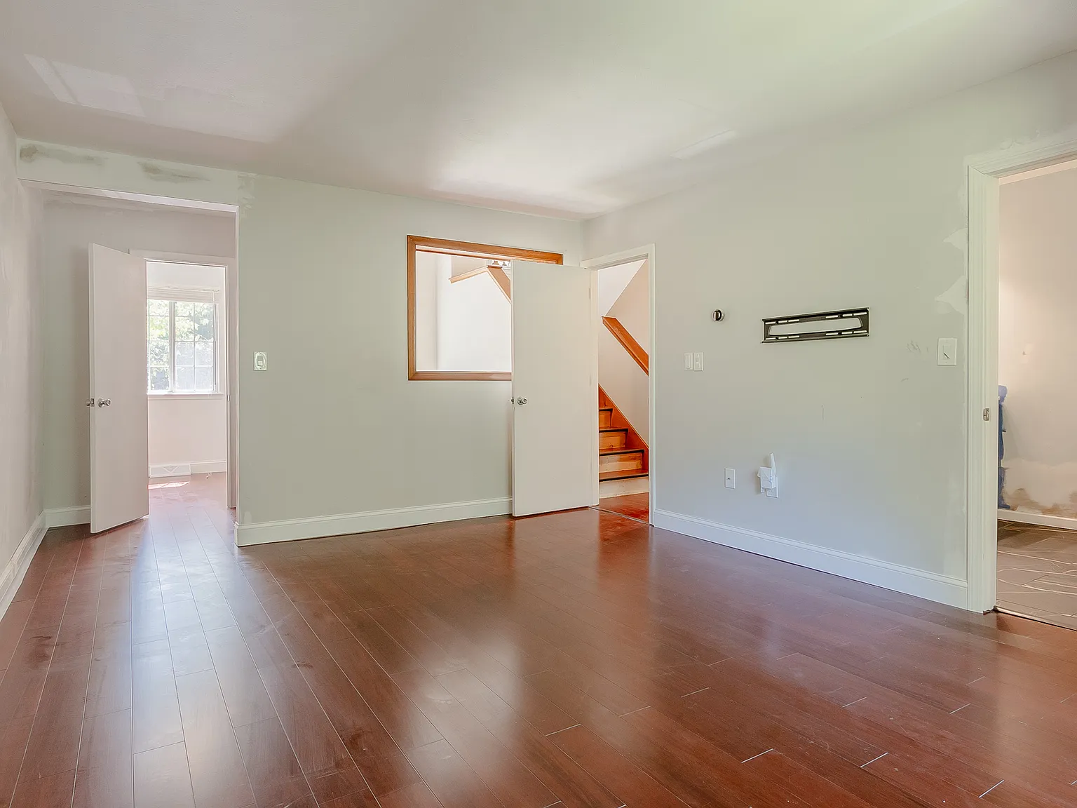 2 bed, 1500 sqft, $2,000 — Photo 4