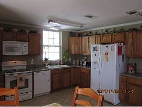 2nd image of 107 Holly Grv