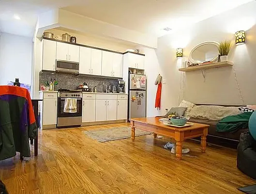 Rented by Corcoran | media 7