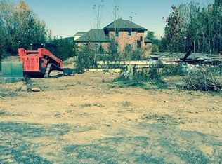 High Point Cir, Newburgh, NY 12550