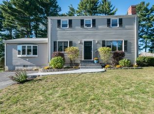 15 Meadow Dr, Middleton, MA 01949