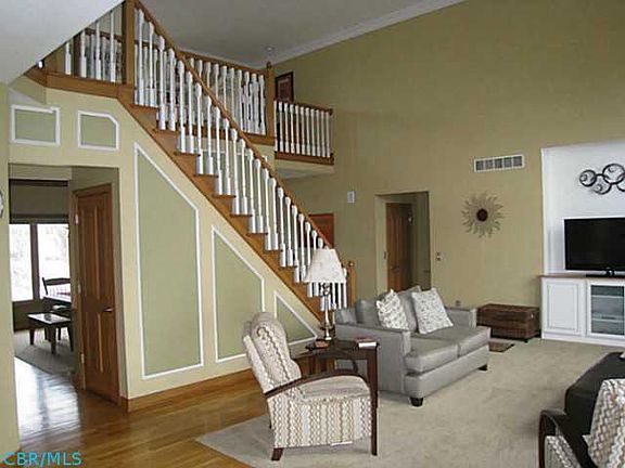 2nd image of 1148 Poppy Hills Dr