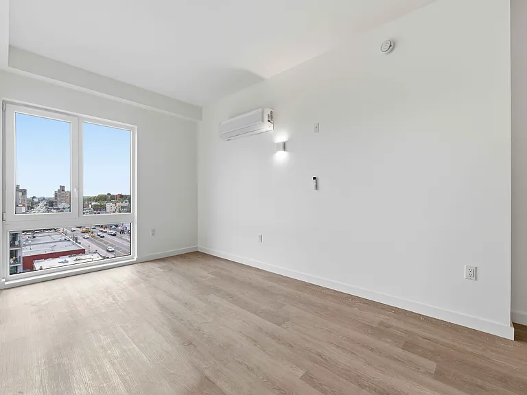 172-02 Hillside Ave #5I — Photo 8