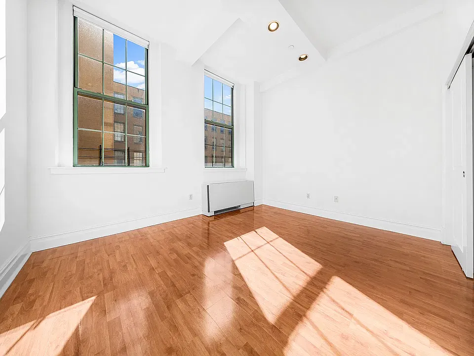 45-02 Ditmars Blvd #305