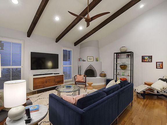 2nd image of 2941 N Cascada Cir