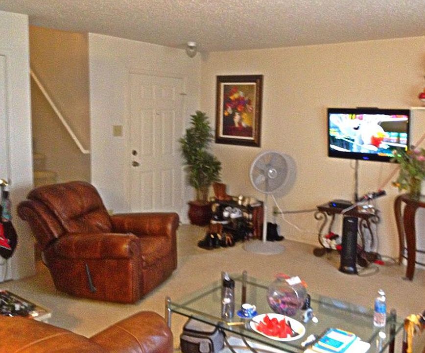 2nd image of 2375 Layton Ln