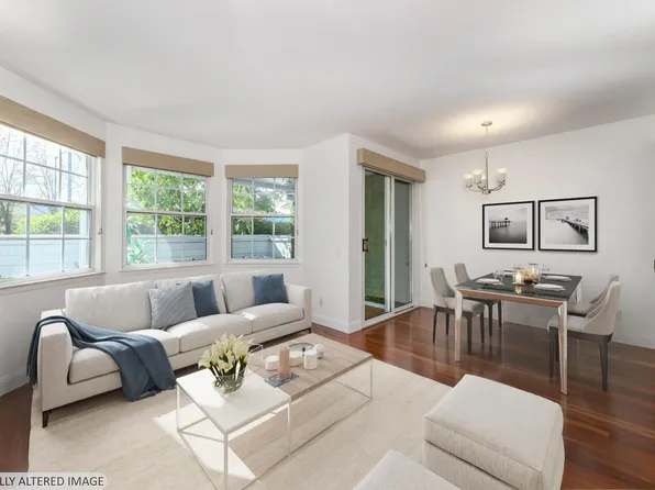 8 Mariners Cir, San Rafael, CA 94903