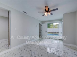 425 Orangewood Dr, Dunedin, FL 34698
