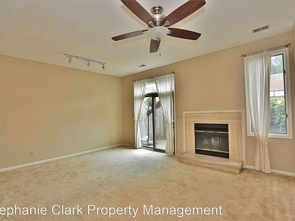2nd image of 740 Coquina Ln
