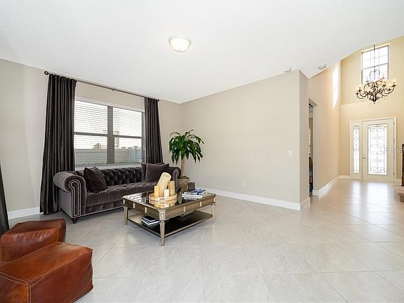 5th image of 526 Crystal Reserve Ct