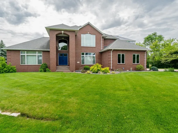 2025 Spencer Ct, Oshkosh, WI 54904
