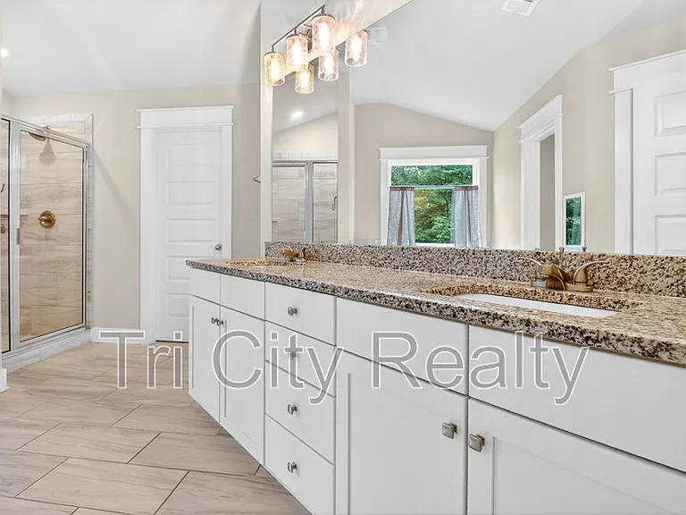 6230 Gordon Rd — Photo 44