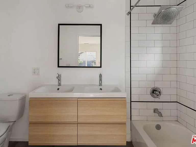 5712 Buchanan St — Photo 12