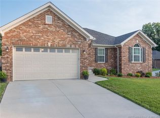 10811 Wapiti Valley Way, Sellersburg, IN 47172