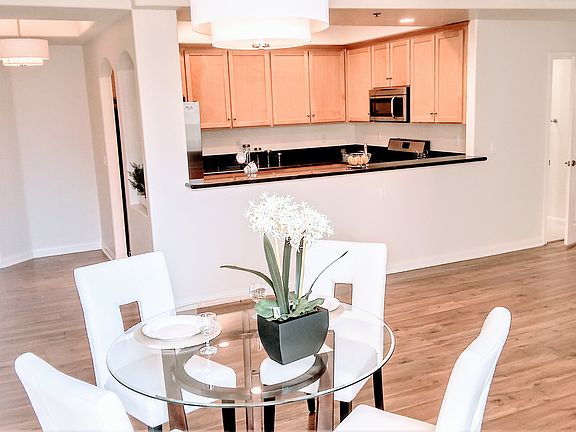 5th image of 12032 Guerin St APT 207