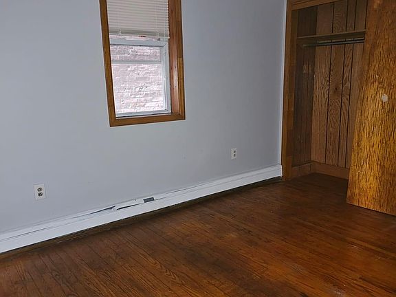 5th image of 30 Monument St APT 1