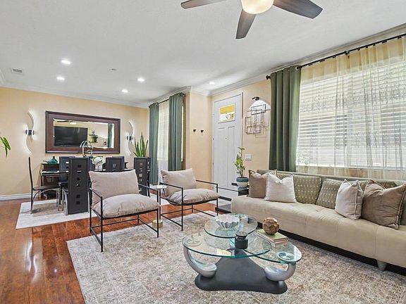 3rd image of 1627 Dunlin Ave Unit 3