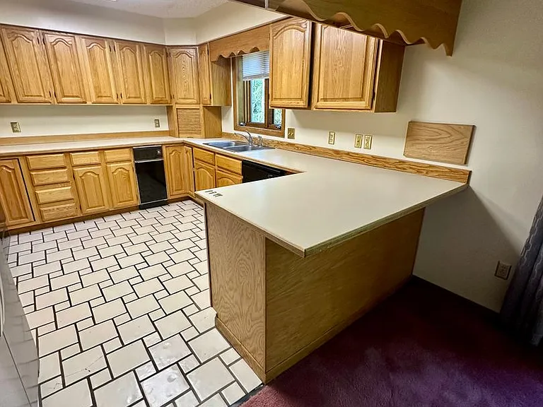 1501 Husky Way — Photo 4