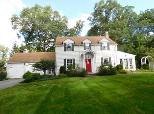 49 Flat Rock Rd, Easton, CT 06612
