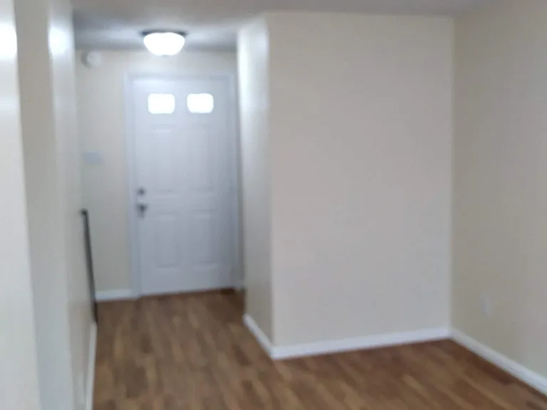 7 Big Stone Ct — Photo 9