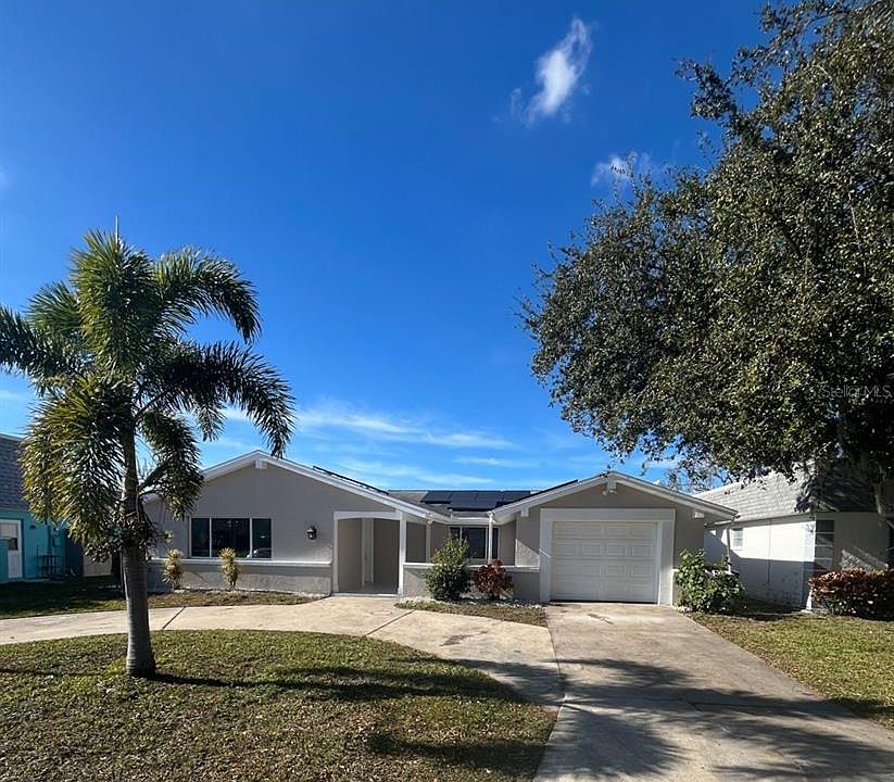 1st image of 3631 Grayton Dr