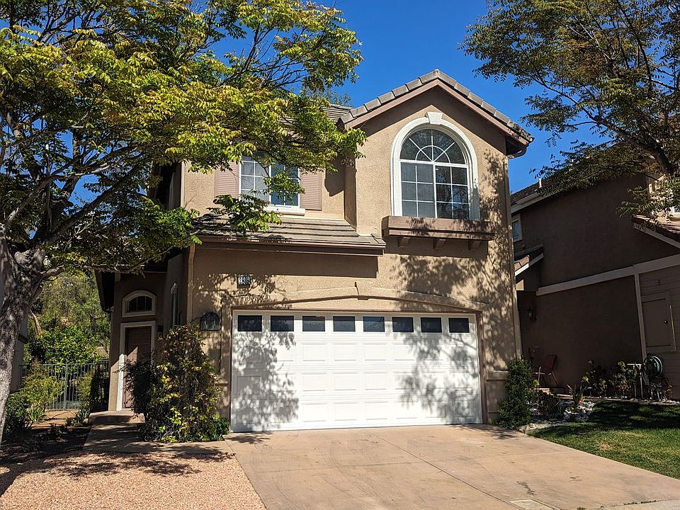 1st image of 2839 Capella Way