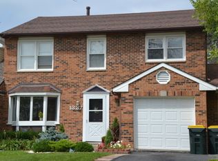 1337 Big Horn Trl, Carol Stream, IL 60188