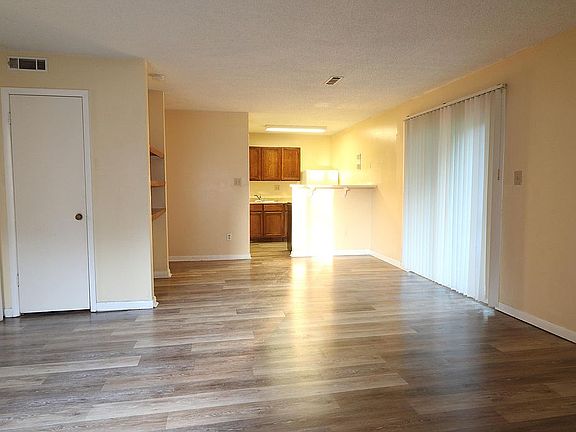 2nd image of 4915 Cotton Row NW