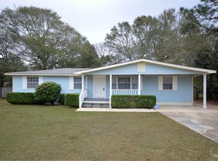 5517 Mulat Rd, Milton, FL 32583