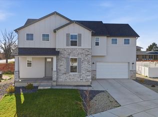 4896 S Snarr Haven Ct W, Salt Lake City, UT 84129