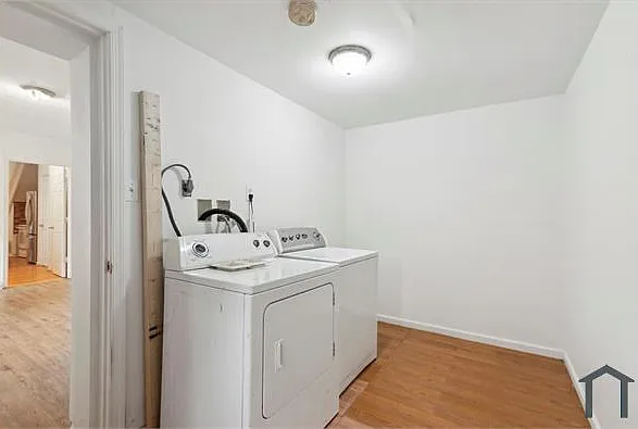 4035 Green St #1 — Photo 13