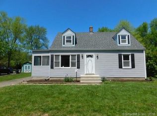 13 Ahern Ave, Windsor Locks, CT 06096