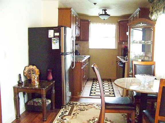 3rd image of 5609 W Fernwood Way