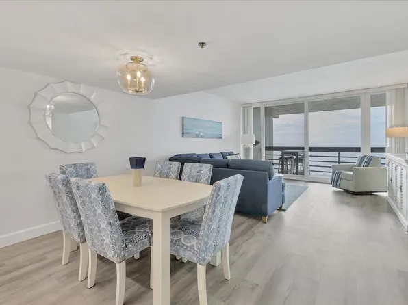 1045 Gulf Of Mexico Dr, Longboat Key, FL