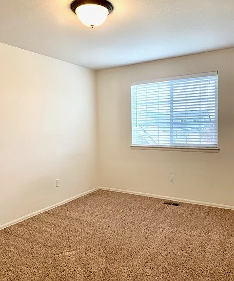 1511 Woodcock St — Photo 12