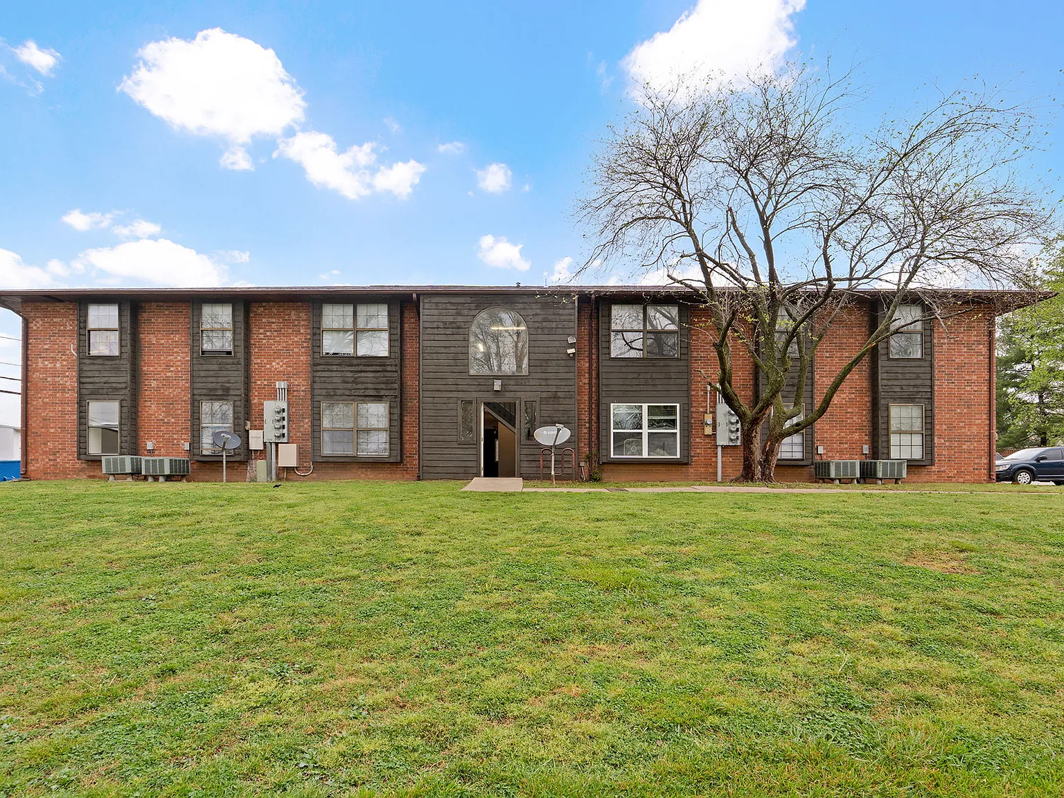 Brickhaven Apartments — Photo 4