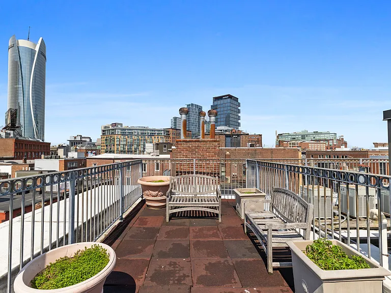 100 Salem St #9 — Photo 14