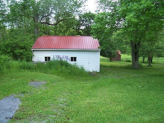 5th image of 9612 Lincoln Hwy