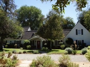 23534 Hatteras St, Woodland Hills, CA 91367