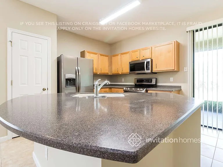 318 Breckenridge Cir SE — Photo 5