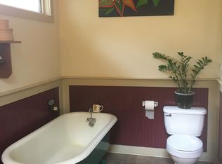 294 Old Hawthorne Rd, Hawthorne, FL 32640