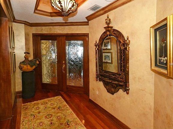 2nd image of 555 5th Ave NE Suite 724