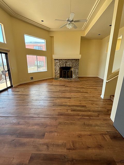 Living room / Fireplace